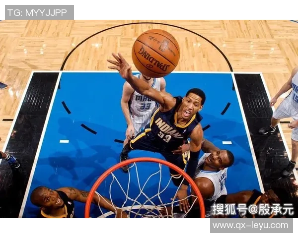 小乔丹季前赛无球队签约训练之余担任孩子私人司机的生活分享 小乔丹季前赛无球队签约训练之余担任孩子私人司机的生活分享