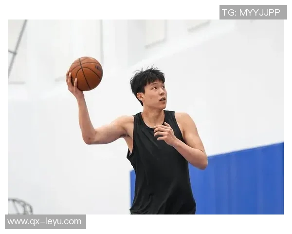 杨瀚森赛季状态起伏不定需提升篮板球能力以求稳定表现 杨瀚森赛季状态起伏不定需提升篮板球能力以求稳定表现