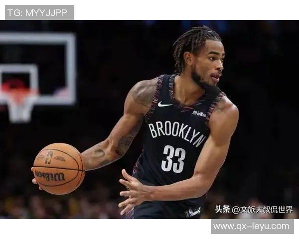 克拉克斯顿虽砍下16分12板8助却难阻球队失利无力回天的悲壮表现